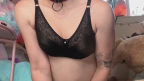 FTM pup cums on vibrator