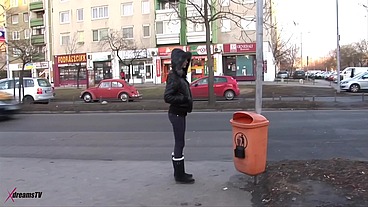 XdreamsTV- In My Home - Amateur Pickup At The Bus Stop