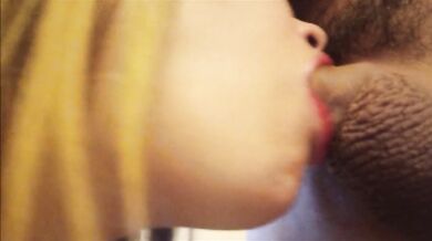 sodomie pour la première fois et pipe bien baveuse avec un inconnu rencontré sur internet