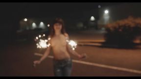public flashing honey gold and dakota marr sparkler fireworks