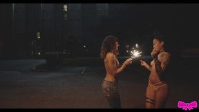 public flashing honey gold and dakota marr sparkler fireworks