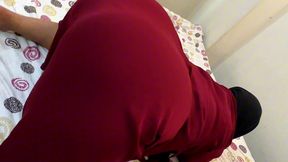 big ass moroccan hot muslim 20 year old single girl is so hot on bed now she want fuck from stranger