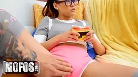 Gamergirl with nerdy glasses Lulu Chu gets fucked rough and hard by her insane bf - mofos
