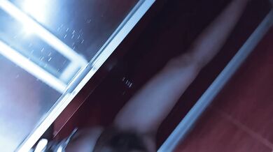 Mi mejor amigo me coje mejor que mi novio, siempre termino encima de su verga - rico