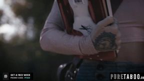 Double trouble: Two hot babes fill up Small hands