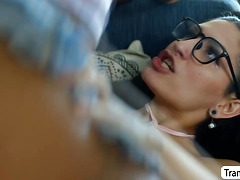 Axel Green gets cock suck by this sucker TS!