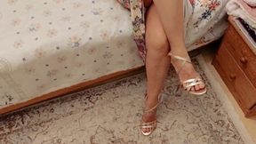 Amateur Blonde Mature Wife Foot Fetish