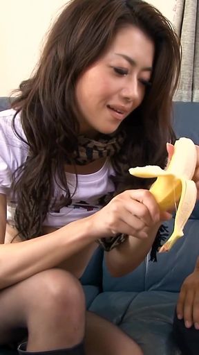 Hot Japanese with Sexy Stockings Like Hard Cock and Vegetables Insertions