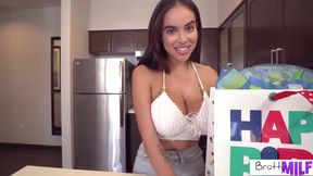 Big Tit Hot Milf Victoria June, I Can Show you How to Put your dick inside of this Toy