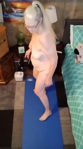 Sexy MILF Does Morning Naked Yoga!   Clip 1