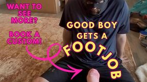 Goddess Sirona Gives her Good Boy a Footjob 😈