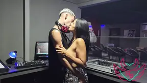 Naughty milf gave hot to the brand new DJ