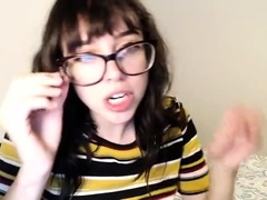 Brunette Solo Webcam Masturbation
