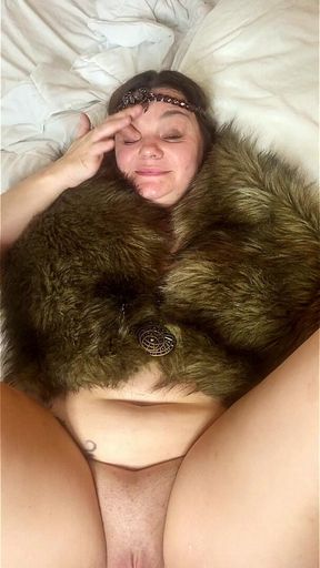Queen of Dragons Gets a Special Creampie Starring Tonya Sinn