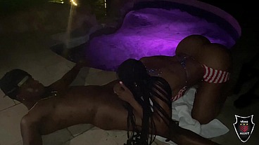 Bikini Clad Beauty Yum The Boss Rides Rome Major's Cock In The Pool!