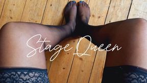 Sexy feet of the stage queen in various shoes: Converse, sneakers, Doc Martens, and of course in their full barefoot form.