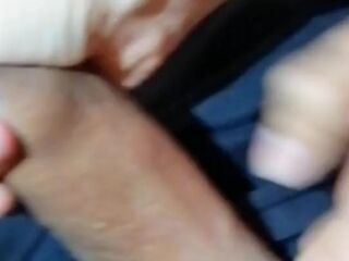 I discover a hawt angel in the parking and this babe asks to suck me