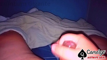 (FÃ) FÃ COMPROU MINHA CALCINHA E VESTIU E GOZOU TUDO NELA COM MEU CHEIRO