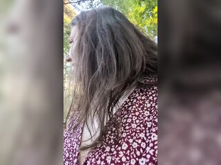 Risky squirt outside