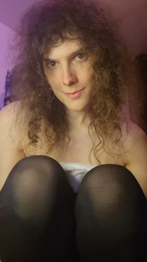 Just a Merry Chrismas, using a dildo to pleasure my ass