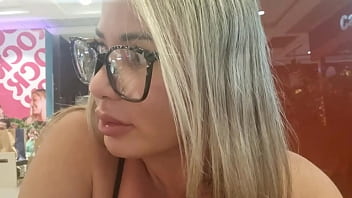 Marquei no shopping levei pra minha casa e terminamos no carro .