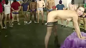 Carla:gangbang Amateur