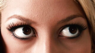 MILF și tânără Bridgette B futută în cur de Joel Lawrence