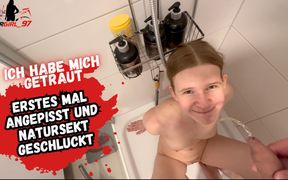 Omg! Absolutely Breaking Taboos! Trying Pee for the First Time!