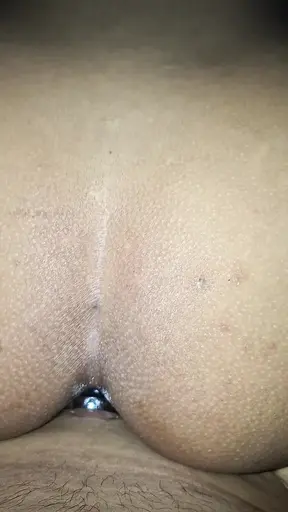 Paola Rios dilates her ass with an anal plug while riding cock