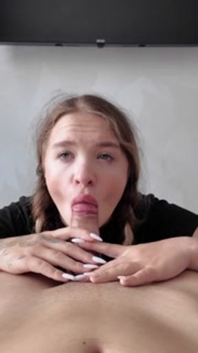 I TAUGHT MY STEPSISTER DOING A BJ I EJACULATED IN HER MOUTH