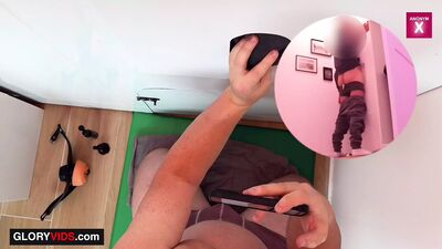 Pussy Toy at the Gloryhole - Hetero Enjoys the Mouth Fuck