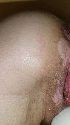 Hot Suburban Amateur Mormon Housewife Rides Huge Dildo to Contracting Orgasm and Gets Creampie