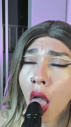 Liveshow Sissy Gives You a Sloopy Blowjob