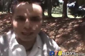 Latino amateur twink Damian gets slammed hard by Emanuel