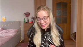 All You Need to Know About Latex Fetish (pvc, Leather)
