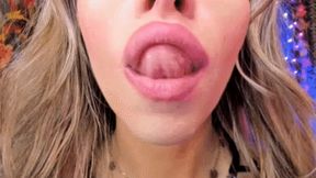 Manic Mauve Lipstick Lip Licking (HD) WMV