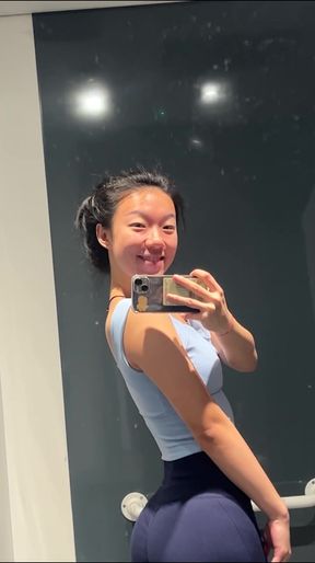 Amateur Asian girl shows off her tight ass at the gym; onlyfans content featurin