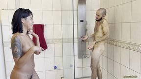brasileira pornstar natasha rios recebendo um pau grande e bebendo mijo do dotado em bucareste