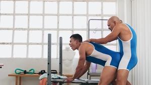 Men: Sneaky Sucks on the Rowing Machine