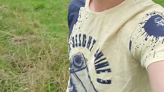 Hot man pissing on tree trunk: big cock, uncut foreskin peeing