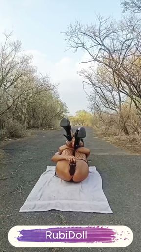 rubidoll prostitute has sex outdoors