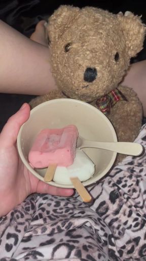 LONG COMPILATION- FOOD FETISH-EXTREME KINKY CUM ON PIZZA-ICE CREAM-CHOCOLATE- ARABIAN SNOWWHITE- TEEN AMATEUR- LOS ANGELES UNITE