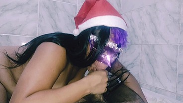 Natal chegando e a mamãe noel presenteando com uma mamada quem foi bonzinho o ano todo