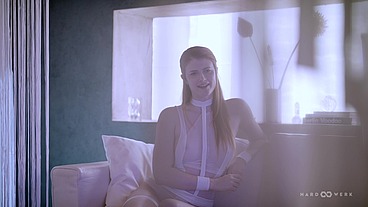 HARDWERK Hologang with Lucy Huxley