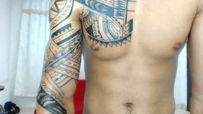 Danilo T Shows Off His Beautiful Body