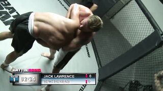 Battle bang between Seth Dickens and Jack Lawrence