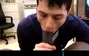 Big Black Cock Sucked by a Horny Amateur Dude