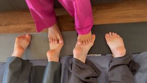 College Girls Tyler Lynn, Princess Nathalia & Misty Addams Massage Each Others Feet | Barefoot Massage | Blonde Soles