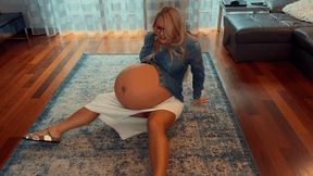 Stepmother is suddenly pregnant MP4