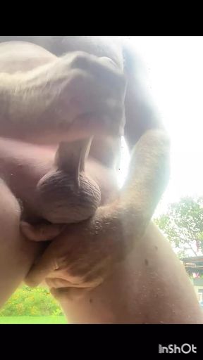 Sexy out doors wank